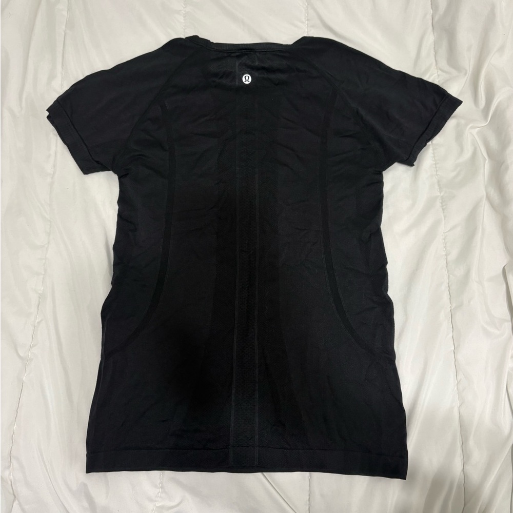 Lululemon Black Swiftly Tech Short-Sleeve - Picture 2 of 4